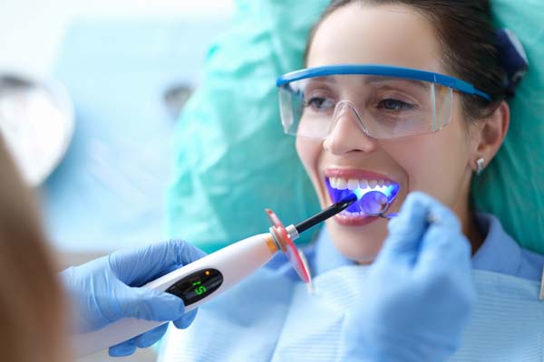 Treating A Cavity With A Dental Filling