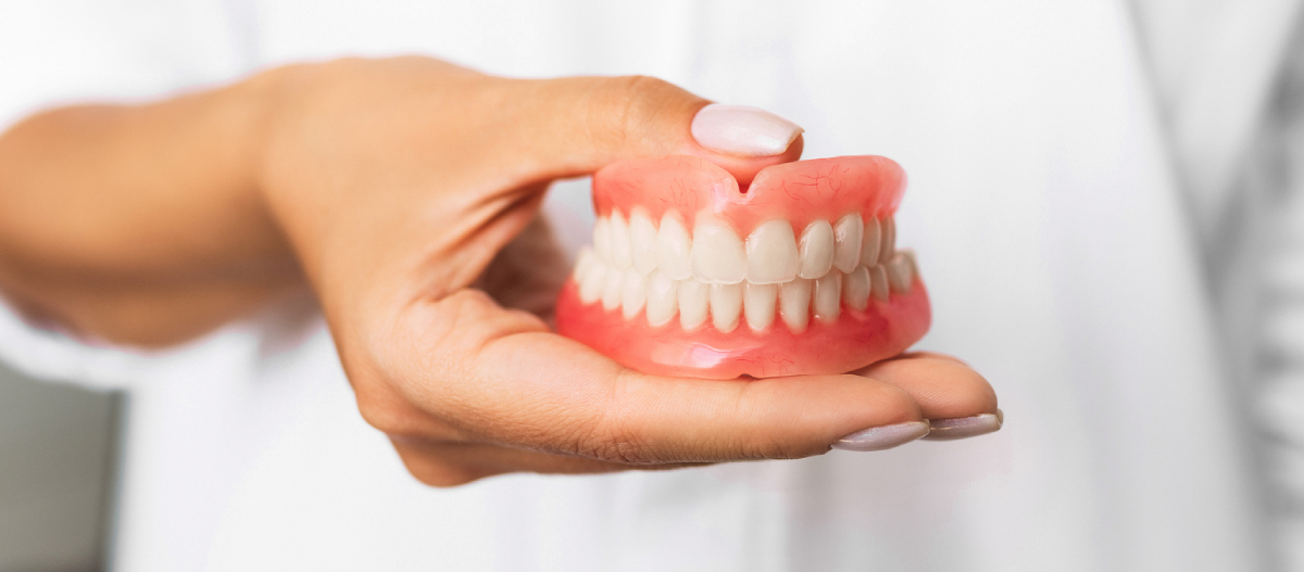 How To Improve Dentures Comfort
